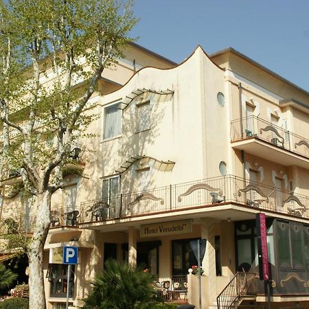 Hotel Verudella Rímini Exterior foto