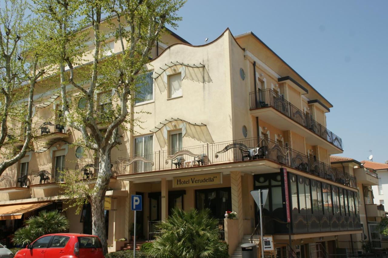 Hotel Verudella Rímini Exterior foto