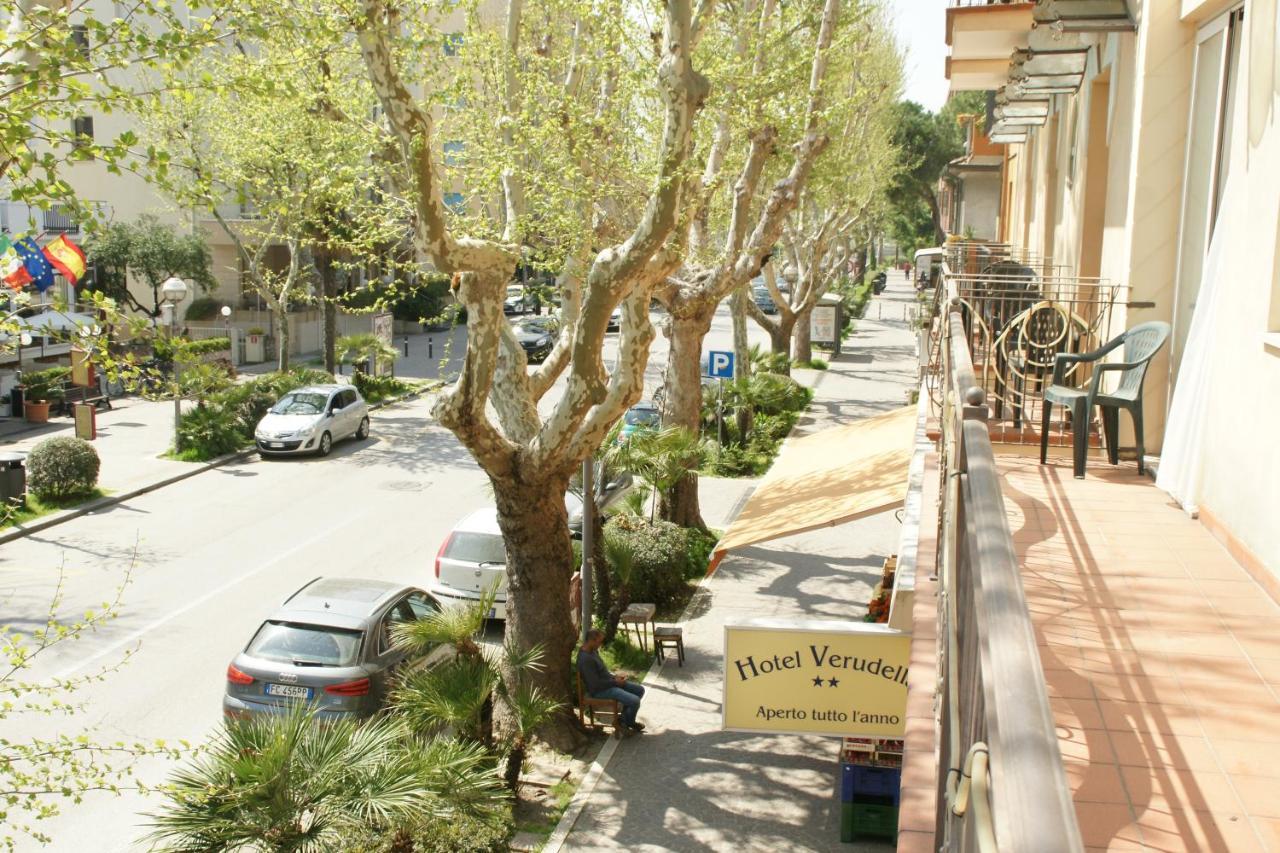 Hotel Verudella Rímini Exterior foto